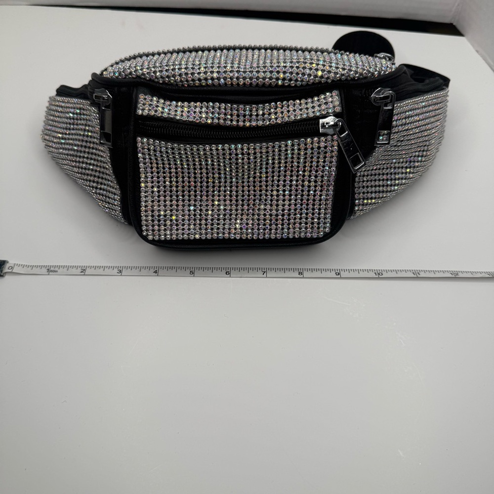 Leather and indestructible woven rhinestone festival fanny pack with hidden zip - Picture 9 of 12